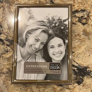 Studio Decor Silver Photo Frame